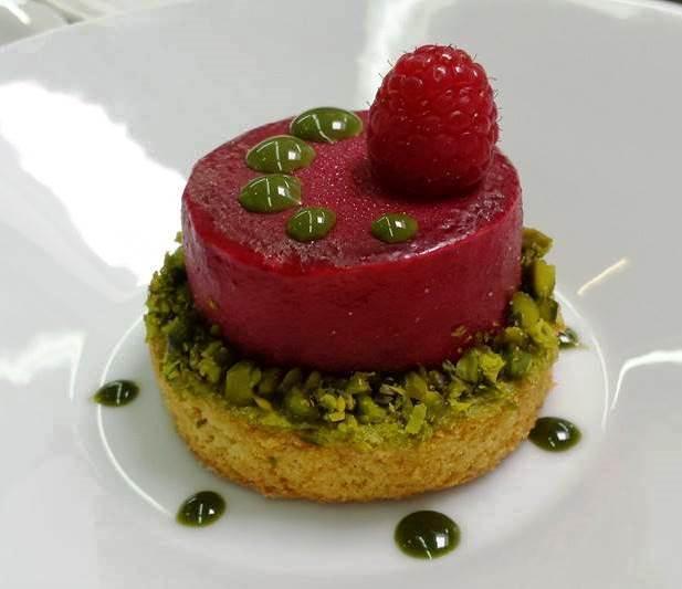 Logis Hotels - Le Pont Bernet - Hotel 2 Etoiles Et Restaurant Le Pian-Médoc Zewnętrze zdjęcie